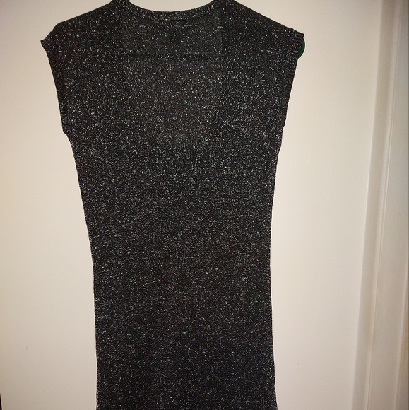 Le Chateau Sequin Beaded Dress - Picture 7 of 7